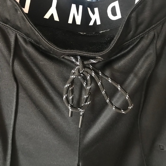 🔥DKNY Sport Logo Drawstring Pintuck Front - Picture 9 of 11